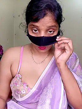 Snapshot of Rose-luckey chatting on 27, 4, 2026 Rose-luckey online show from 27, 4, 2026