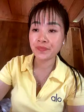 Snapshot of One-nice chatting on 30, 10, 2025 One-nice online show from 30, 10, 2025