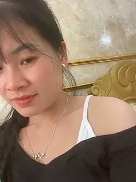 Snapshot of One-nice chatting on 13, 10, 2025 One-nice online show from 13, 10, 2025