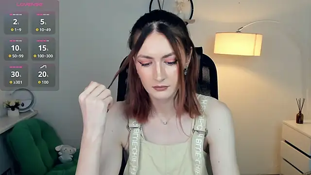 EasterBlink online show from 28, 11, 2025