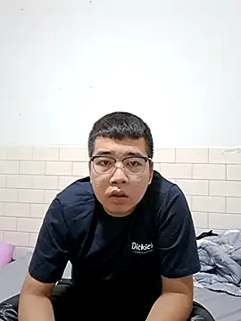 gary0213 online show from 9, 9, 2025