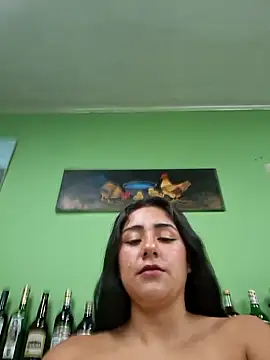 CAROLINE  07 online show from 10, 11, 2025