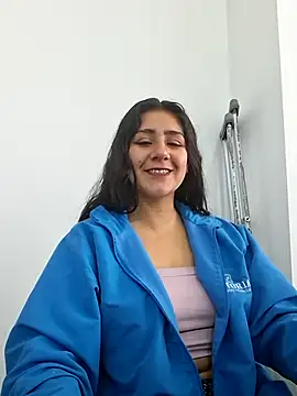 CAROLINE  07 online show from 27, 11, 2025