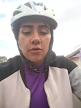 CAROLINE  07 online show from 3, 4, 2026