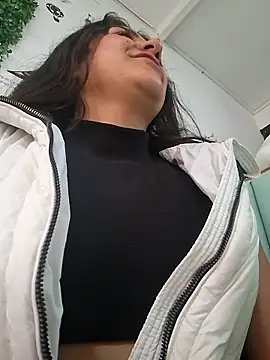 CAROLINE  07 online show from 16, 12, 2025