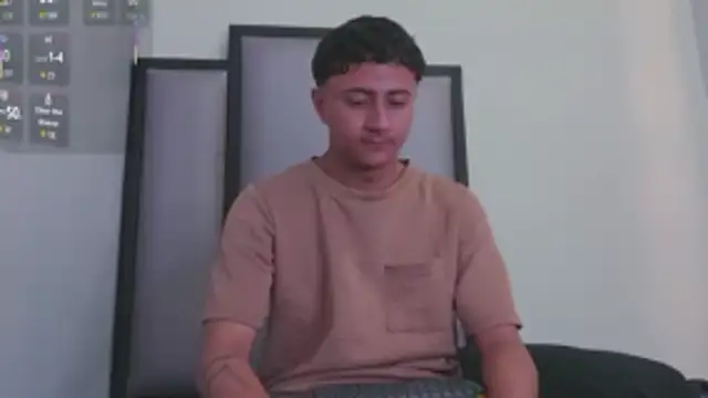  Leohot  online show from 24, 3, 2026