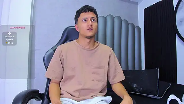  Leohot  online show from 17, 1, 2026