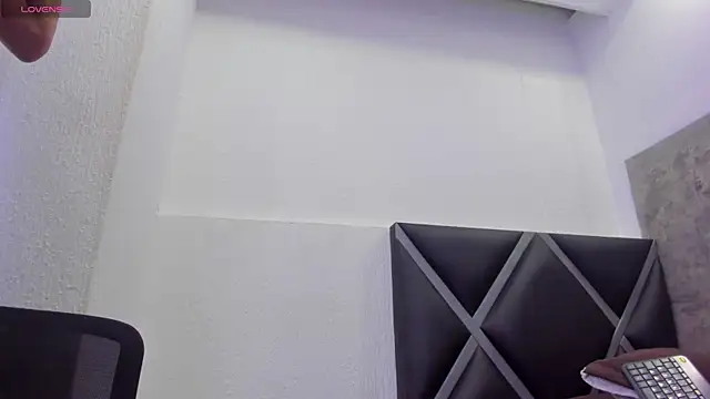  Leohot  online show from 10, 4, 2026