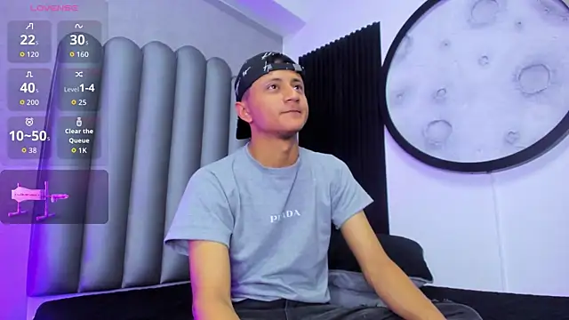  Leohot  online show from 8, 1, 2026