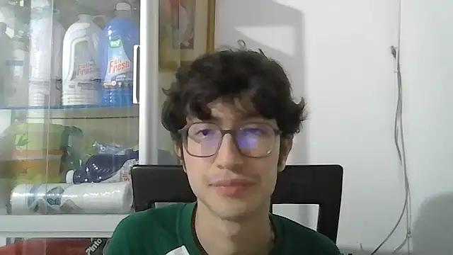 Snapshot of Kevintdx chatting on 16, 10, 2025 Kevintdx online show from 16, 10, 2025