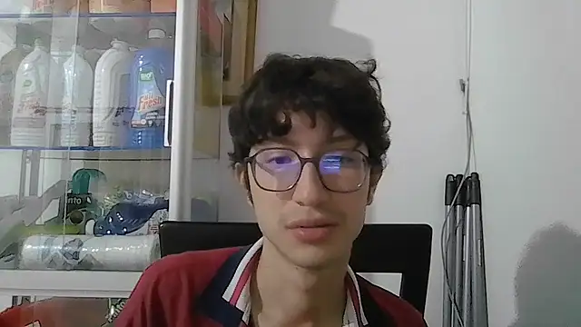 Snapshot of Kevintdx chatting on 8, 10, 2025 Kevintdx online show from 8, 10, 2025