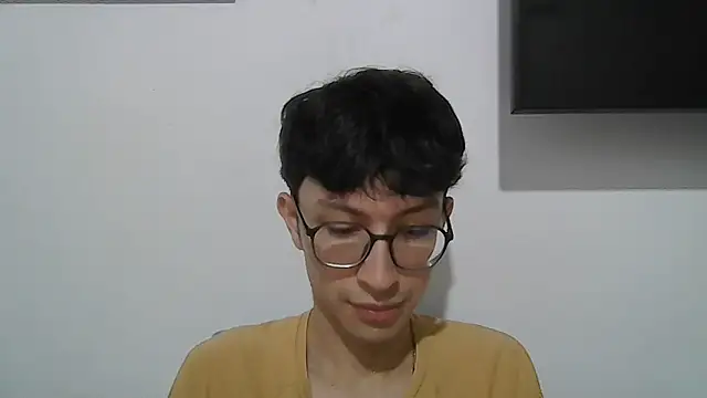 Snapshot of Kevintdx chatting on 14, 11, 2025 Kevintdx online show from 14, 11, 2025