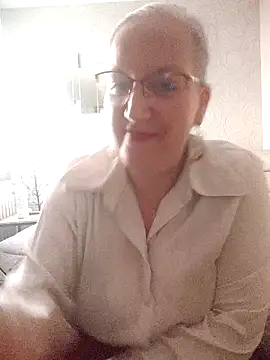 Feelineducentre online show from 9, 11, 2025