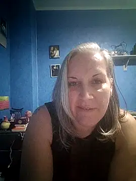 Feelineducentre online show from 11, 11, 2025