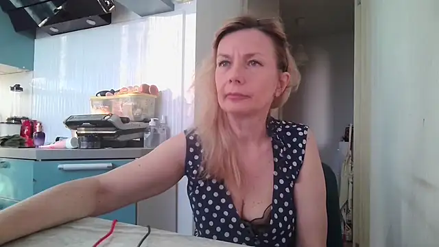 Snapshot of Sweetmurrr chatting on 25, 6, 2026 Sweetmurrr online show from 25, 6, 2026