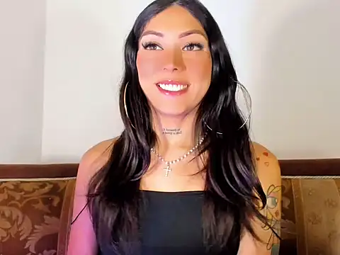 Megan Gil  online show from 9, 10, 2025