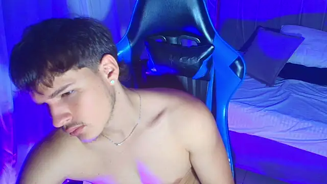 SEXYBOY VC online show from 3, 10, 2025