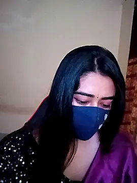 Snapshot of Quinn_Bebo chatting on 27, 11, 2025 Quinn Bebo online show from 27, 11, 2025