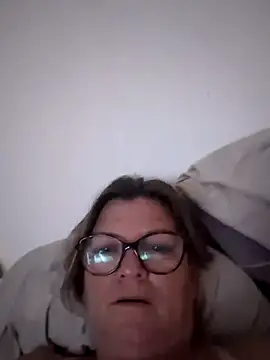 Snapshot of Delphineben chatting on 28, 9, 2025 Delphineben online show from 28, 9, 2025