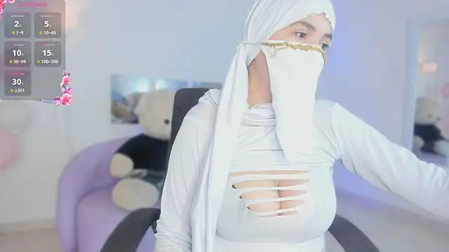 Snapshot of salma_isawwii chatting on 13, 5, 2026 salma isawwii online show from 13, 5, 2026