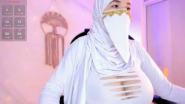 Snapshot of salma_isawwii chatting on 28, 11, 2025 salma isawwii online show from 28, 11, 2025