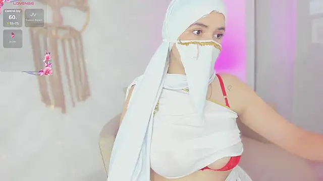 Snapshot of salma_isawwii chatting on 25, 5, 2026 salma isawwii online show from 25, 5, 2026