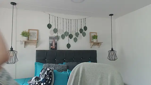 zohet kriss online show from 20, 12, 2025