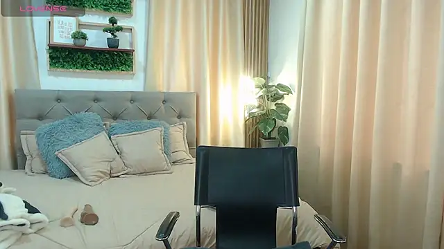 zohet kriss online show from 16, 10, 2025