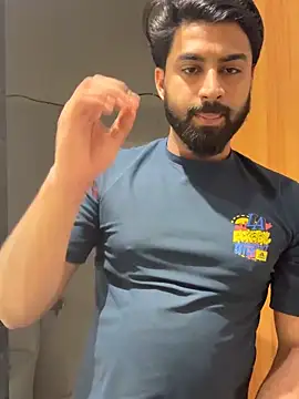 hottestboy03 online show from 14, 2, 2026