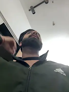 hottestboy03 online show from 16, 1, 2026