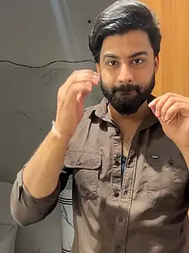 hottestboy03 online show from 17, 2, 2026