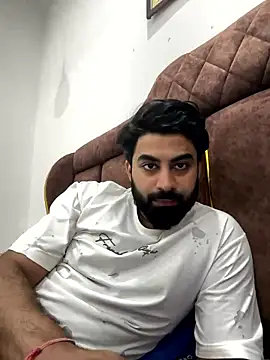 hottestboy03 online show from 14, 1, 2026