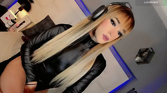 Ariia-janee online show from 31, 3, 2026