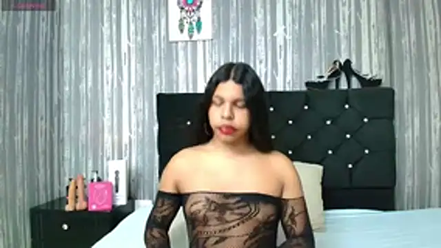 Hailey johnsonn online show from 28, 10, 2025