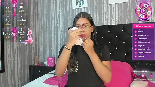 Hailey johnsonn online show from 12, 9, 2025