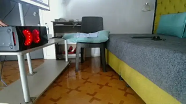 Snapshot of LADY-IN-BLACK chatting on 25, 10, 2025 LADY-IN-BLACK online show from 25, 10, 2025