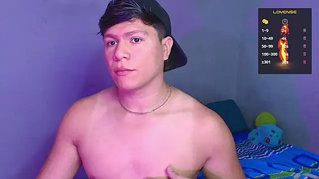 Snapshot of Alejandro_Vt chatting on 22, 12, 2025 Alejandro Vt online show from 22, 12, 2025