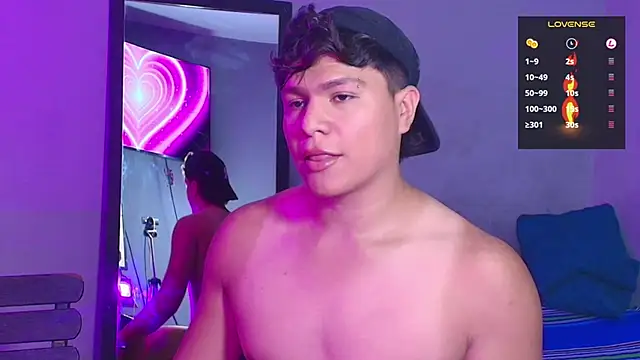 Snapshot of Alejandro_Vt chatting on 7, 1, 2026 Alejandro Vt online show from 7, 1, 2026