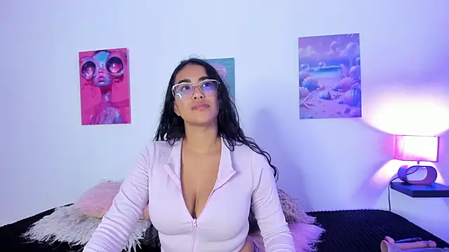 tyra bankss  online show from 16, 10, 2025