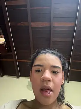 Miagomezx online show from 15, 12, 2025