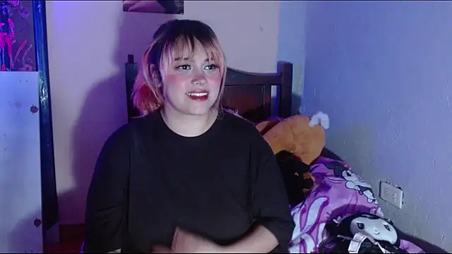 caro lina20 online show from 10, 11, 2025