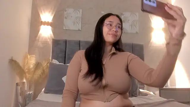 Karoll Teyes online show from 3, 2, 2026