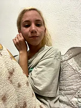 Bruna551 online show from 20, 11, 2025