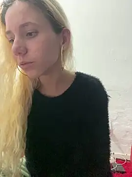 Snapshot of Bruna551 chatting on 3, 3, 2026 Bruna551 online show from 3, 3, 2026