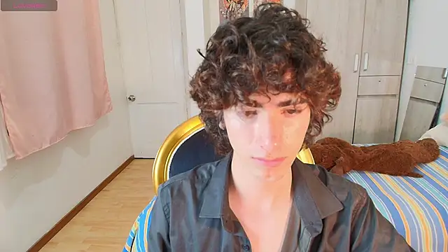 Nude Boy18 online show from 25, 11, 2025