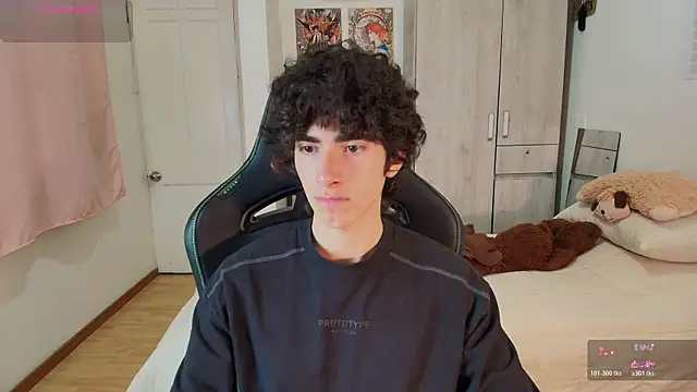 Nude Boy18 online show from 17, 4, 2026