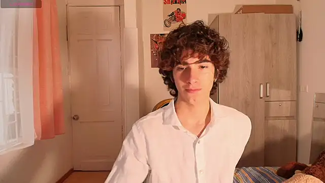 Nude Boy18 online show from 23, 11, 2025