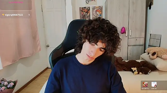 Nude Boy18 online show from 5, 2, 2026