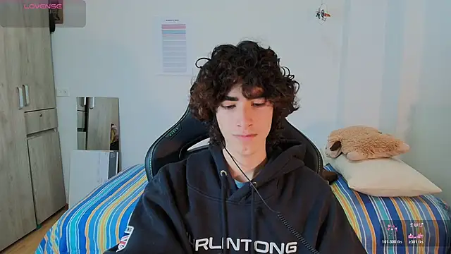 Nude Boy18 online show from 23, 2, 2026