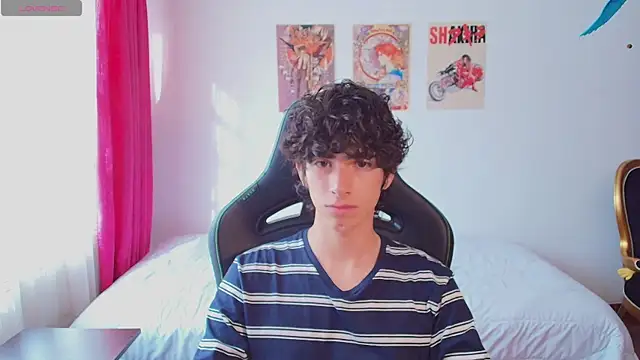 Snapshot of Nude_Boy18 chatting on 10, 7, 2026 Nude Boy18 online show from 10, 7, 2026